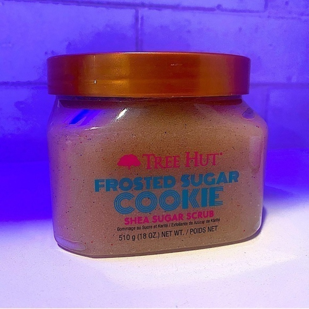 Treehut Frosted Sugar Cookie Body Scrub NEW